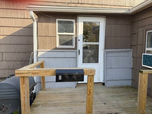 147 E Main St Street