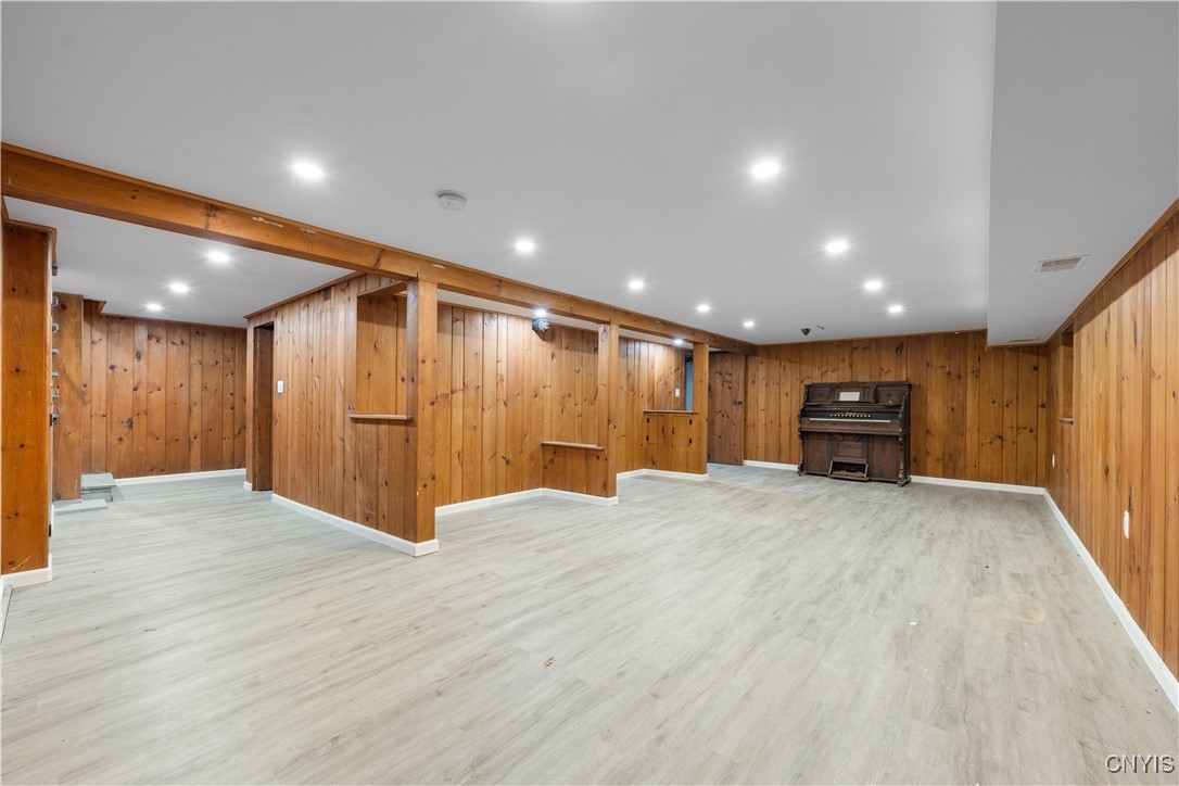 714 S Manlius Street, Manlius, New York image 35