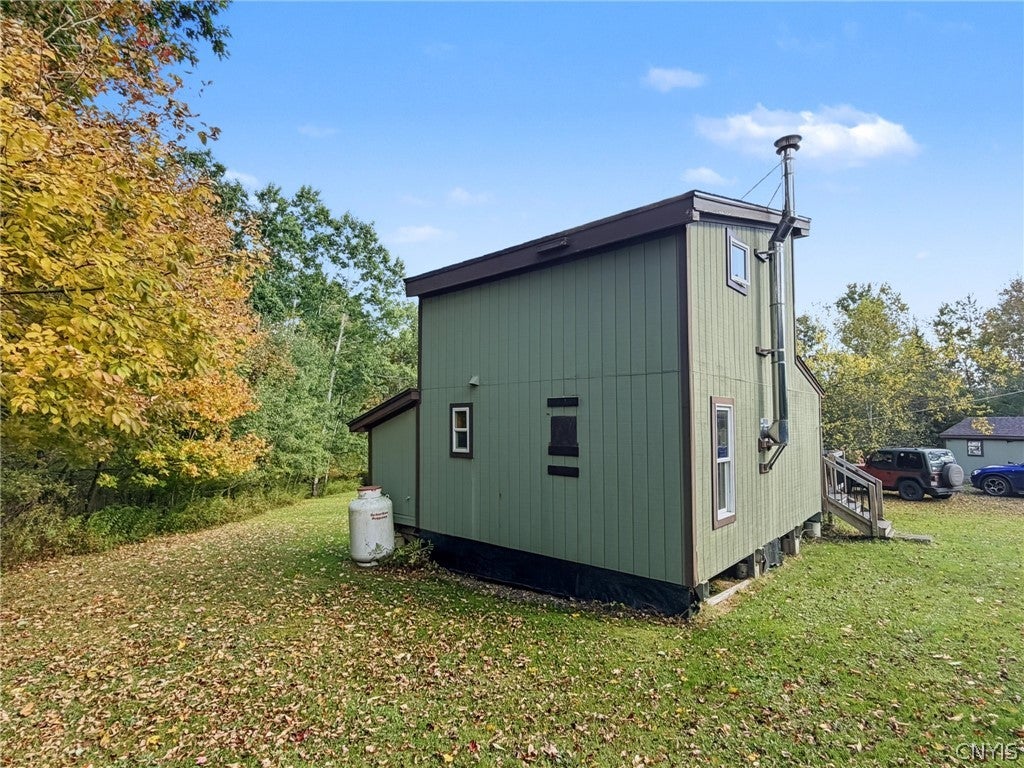881 W State Road