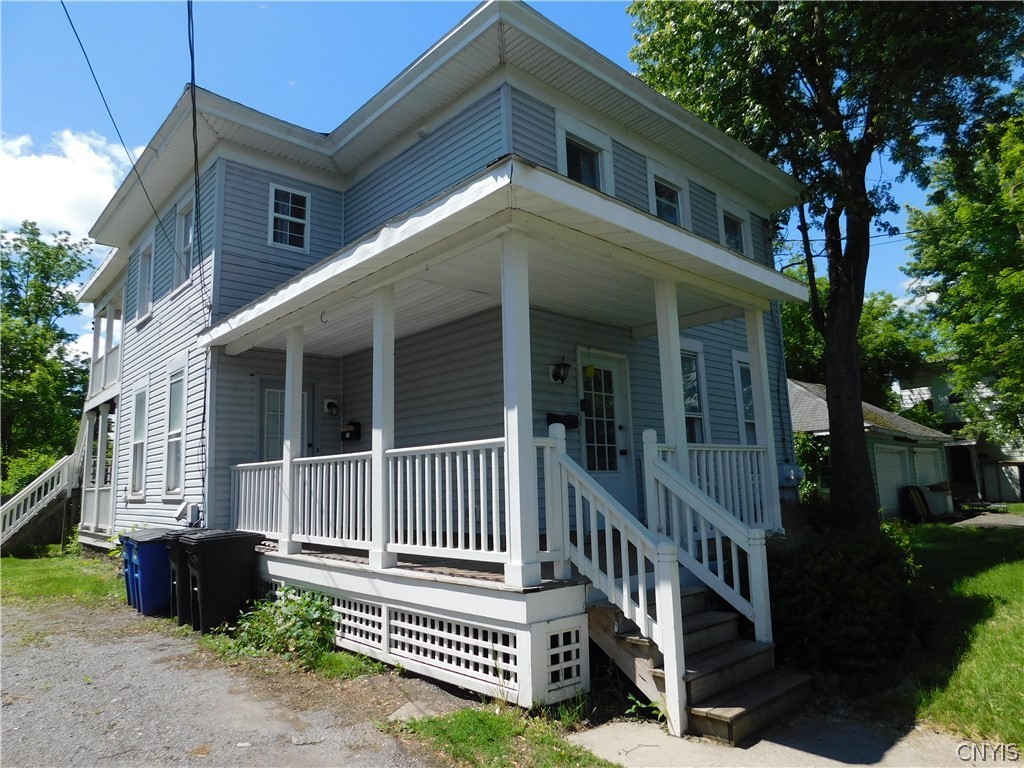 304 E Ellis Street
