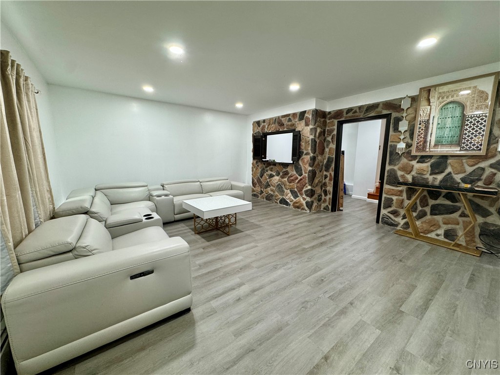 107 Birchwood Lane, Frankfort, New York image 3