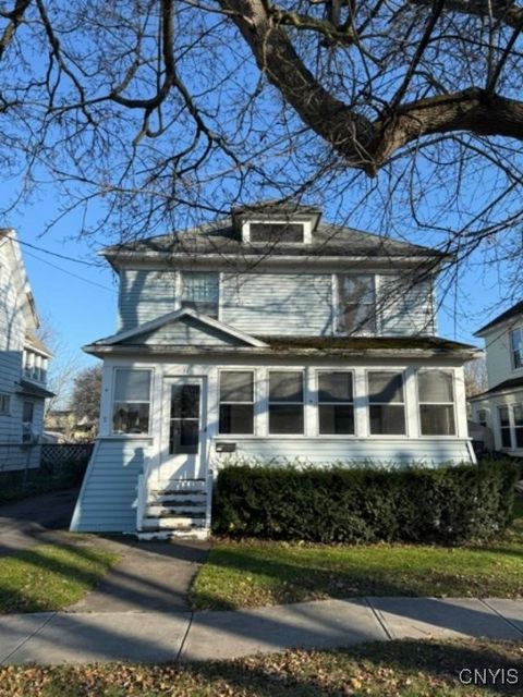 Photo of 34 Liberty Street, Auburn, NY 13021 (MLS # S1651202)