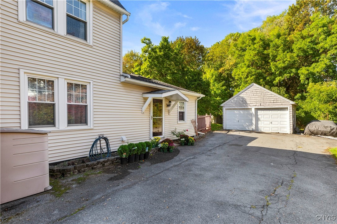 2812 Ogden Place