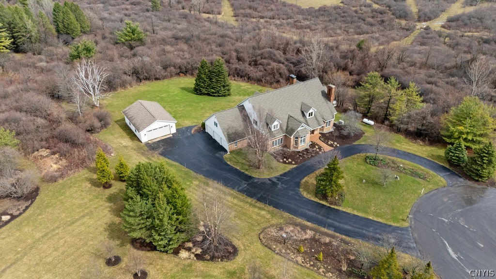 7603 Windsbury Circle