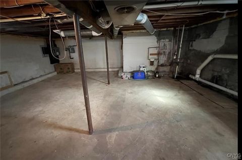 Tiny photo for 6 Curtis Avenue, Lysander, NY 13027 (MLS # S1660928)