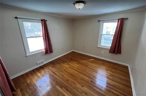 Tiny photo for 6 Curtis Avenue, Lysander, NY 13027 (MLS # S1660928)