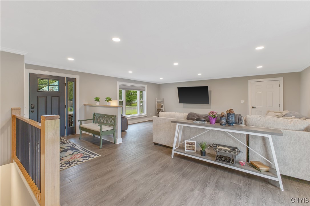 102 Patricia Lane, Manlius, New York image 6