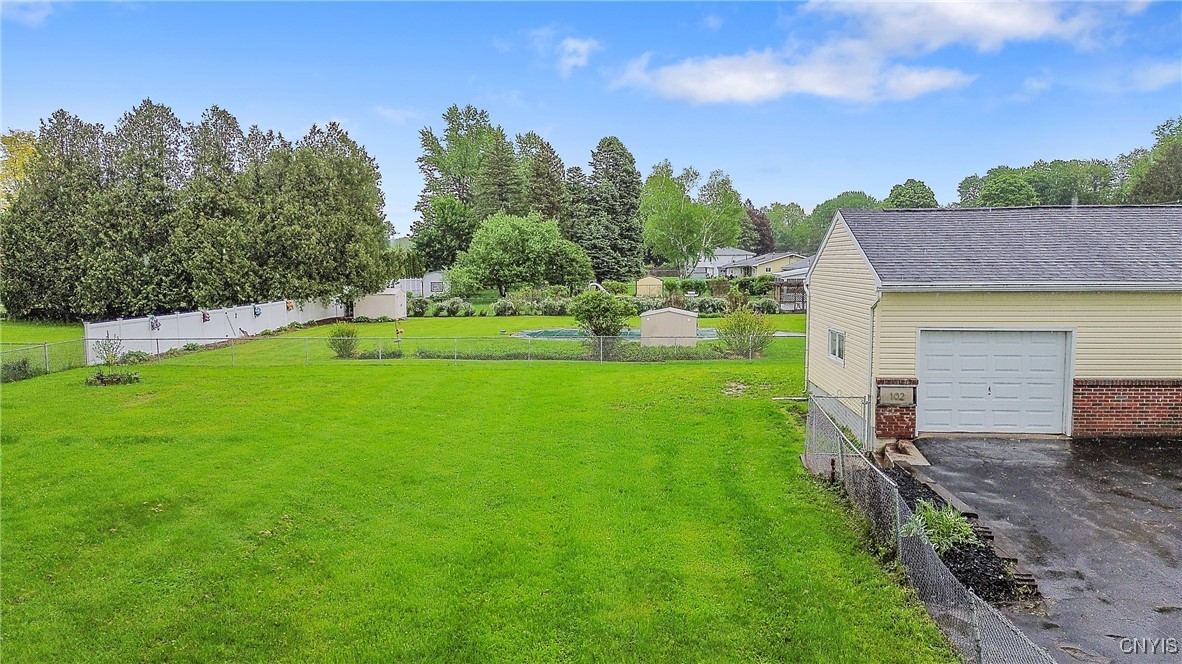 102 Patricia Lane, Manlius, New York image 36