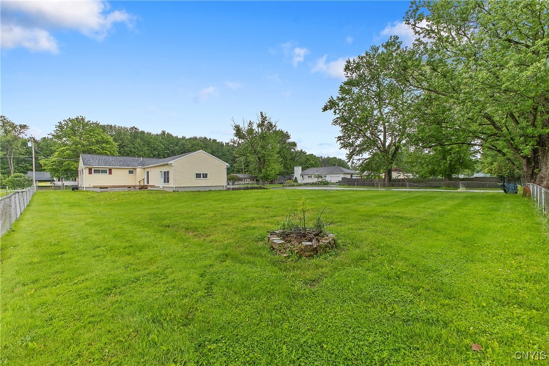 102 Patricia Lane, Manlius, New York image 34