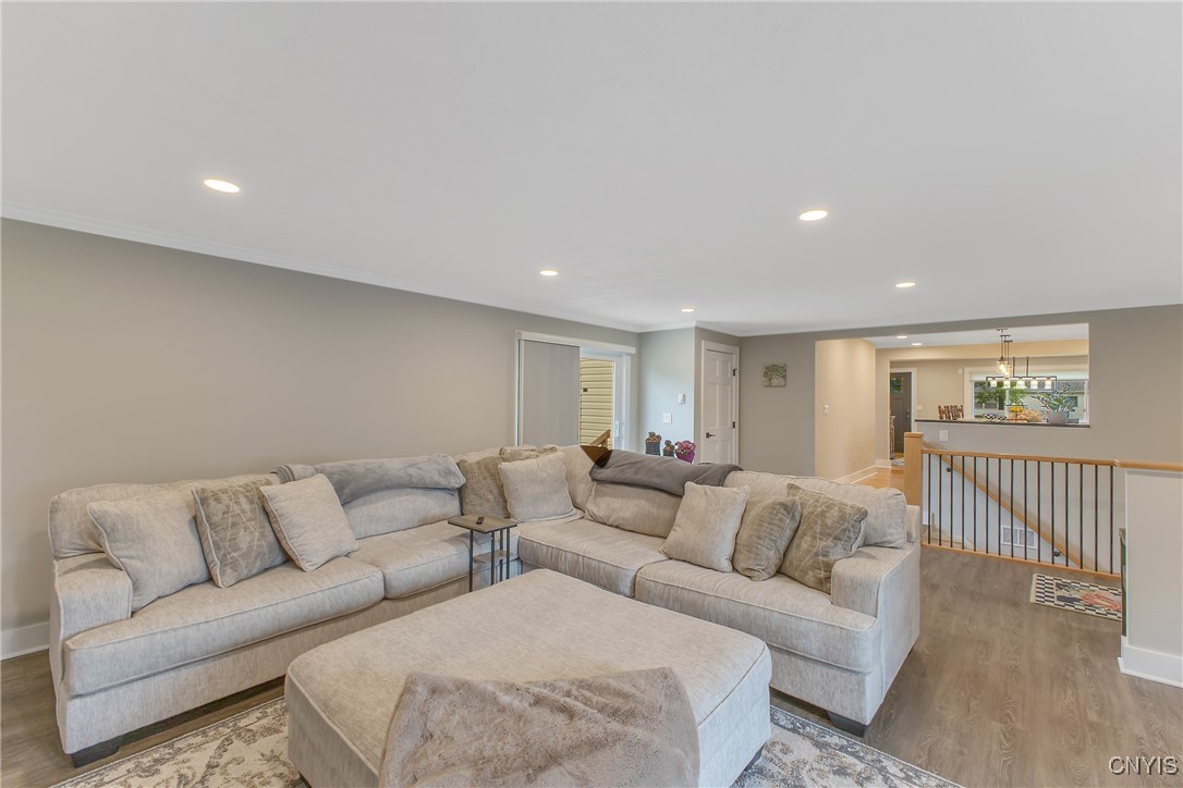 102 Patricia Lane, Manlius, New York image 9