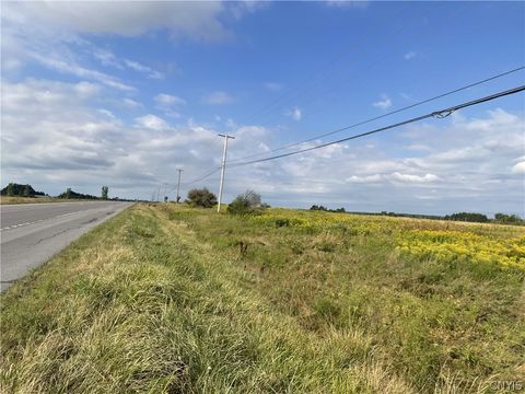 Photo of 30105 US Route 11, Le Ray, NY 13637 (MLS # S1682187)