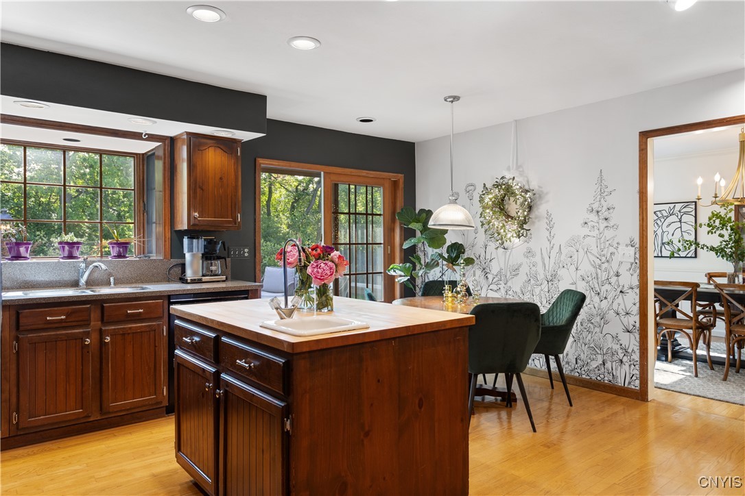 8178 Old Sunridge Drive, Manlius, New York image 17