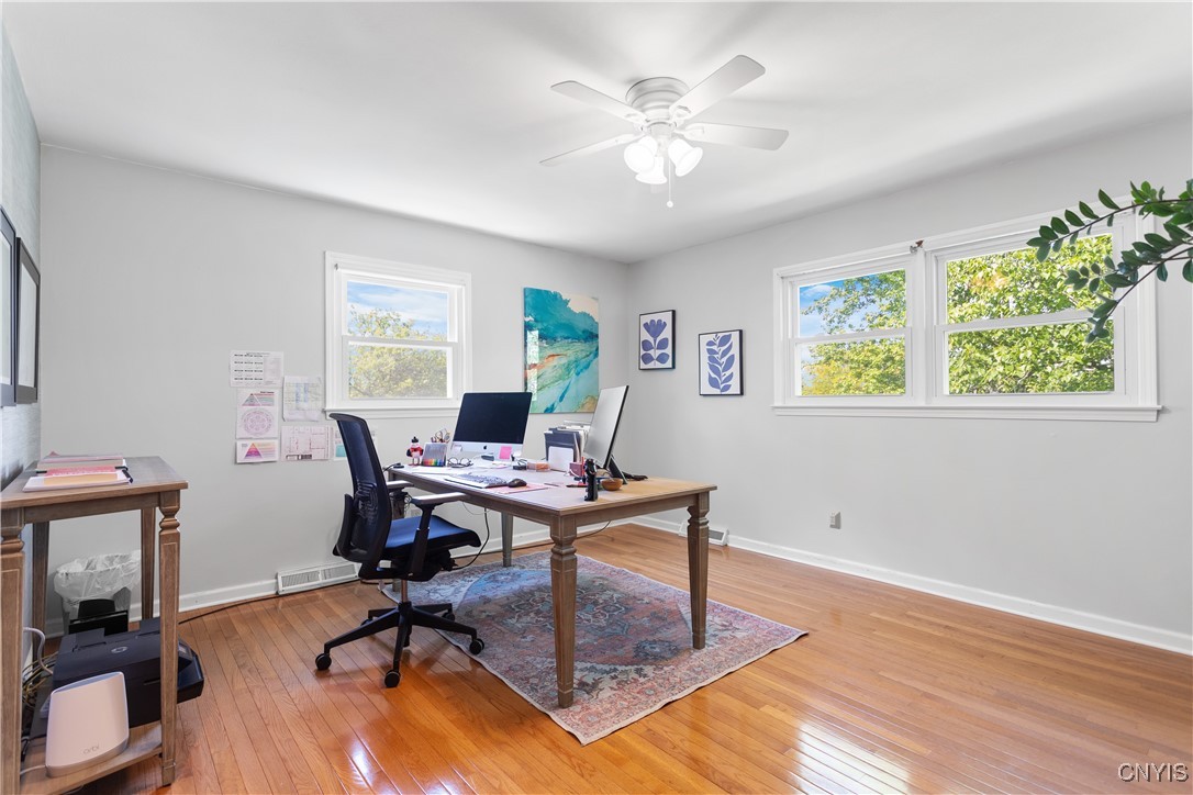 8178 Old Sunridge Drive, Manlius, New York image 33