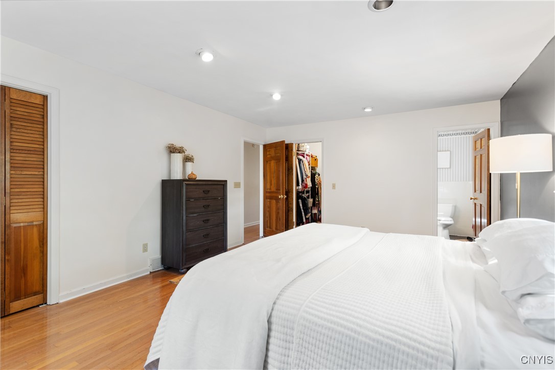 8178 Old Sunridge Drive, Manlius, New York image 36