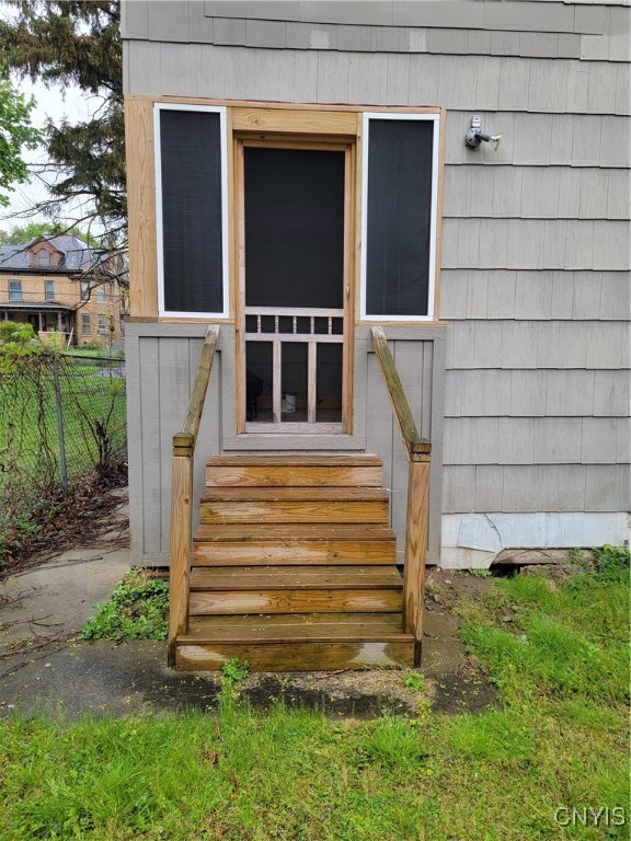 201 E Kennedy Street, Syracuse, New York image 11