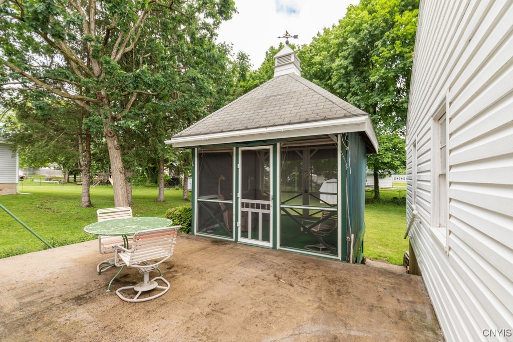 120 Dorothy Street, Manlius, New York image 5