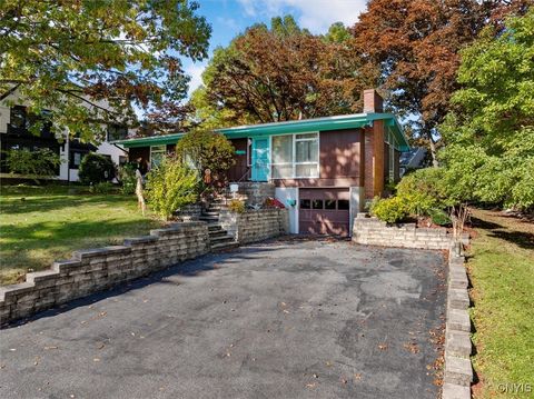 Photo for 102 Scarboro Drive