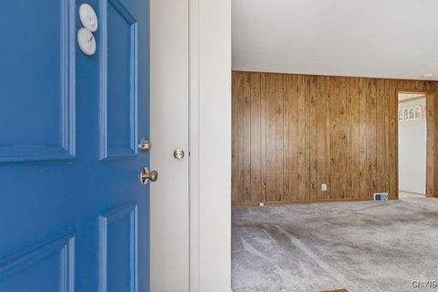 Tiny photo for 705 7th North Street, Salina, NY 13088 (MLS # S1655263)