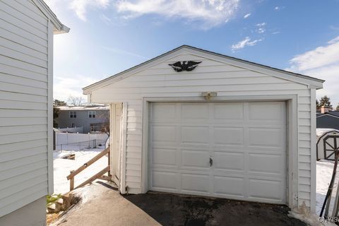 Tiny photo for 705 7th North Street, Salina, NY 13088 (MLS # S1655263)