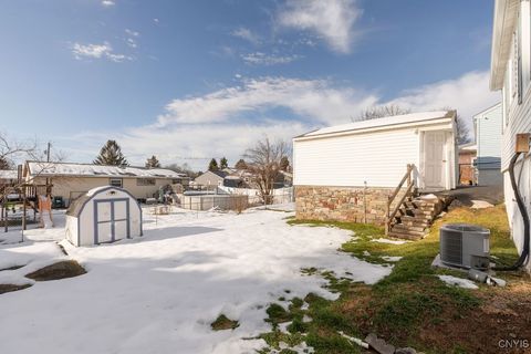 Tiny photo for 705 7th North Street, Salina, NY 13088 (MLS # S1655263)