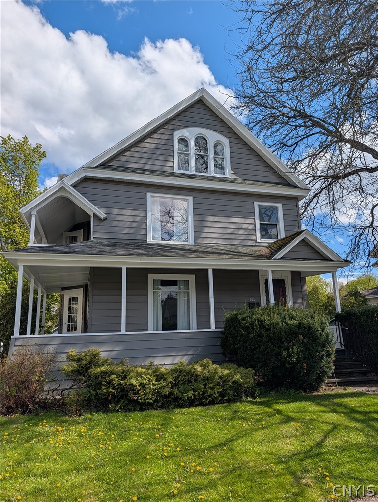 141 Tompkins Street