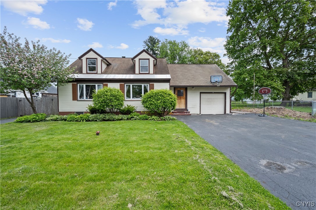 203 Forest Drive, Cicero, New York image 35