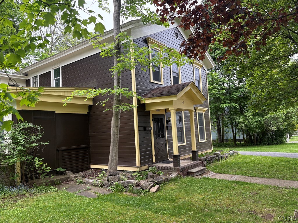 41 Maple Avenue