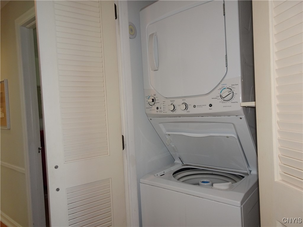 Geddes, New York 13219, United States, 4 Bedrooms Bedrooms, ,2 BathroomsBathrooms,Residential,Active,218681