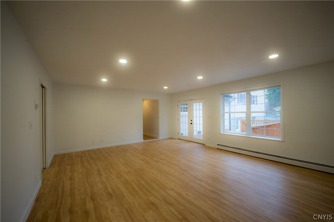 129 Knoll Wood Circle