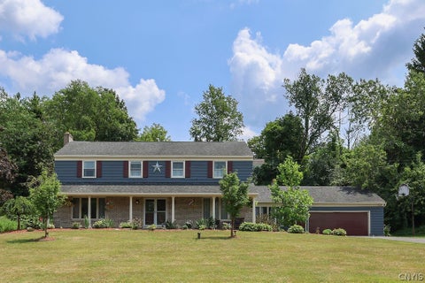 Photo of 5190 Winterton Drive, DeWitt, NY 13066 (MLS # S1702303)