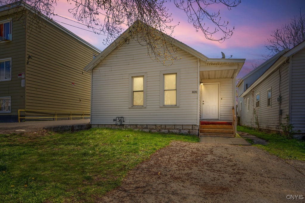 820 Kirkpatrick Street, Syracuse, New York image 1