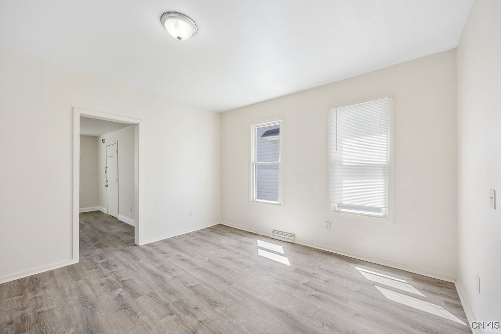 820 Kirkpatrick Street, Syracuse, New York image 23