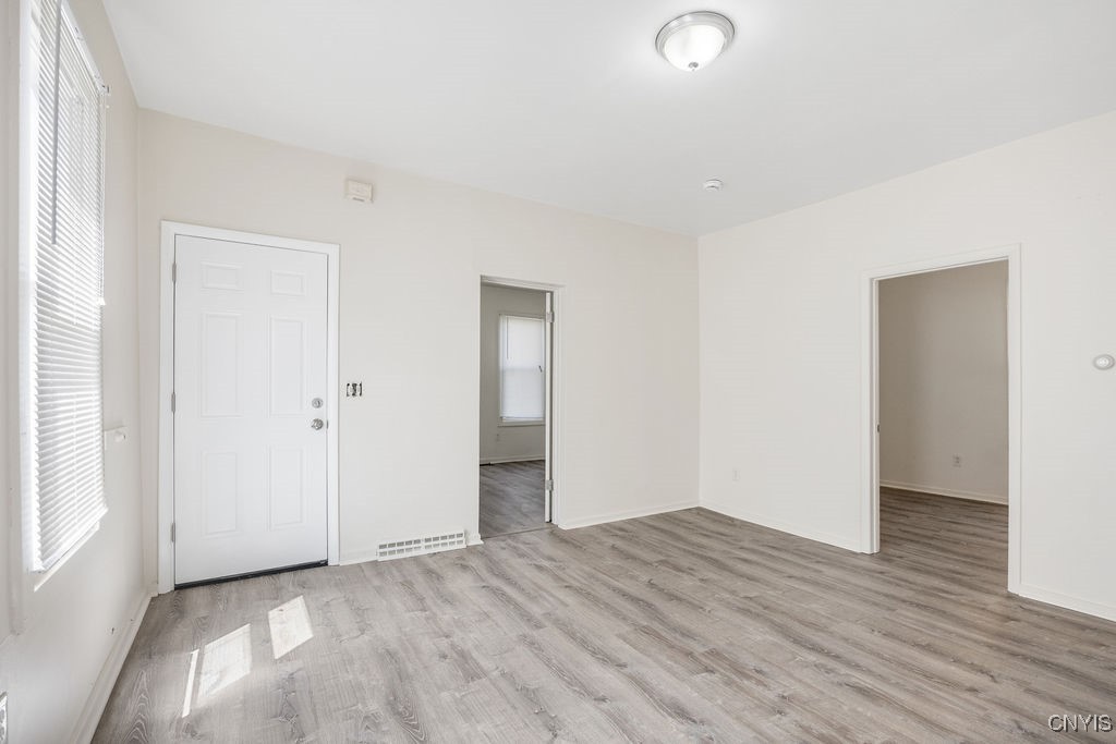 820 Kirkpatrick Street, Syracuse, New York image 13