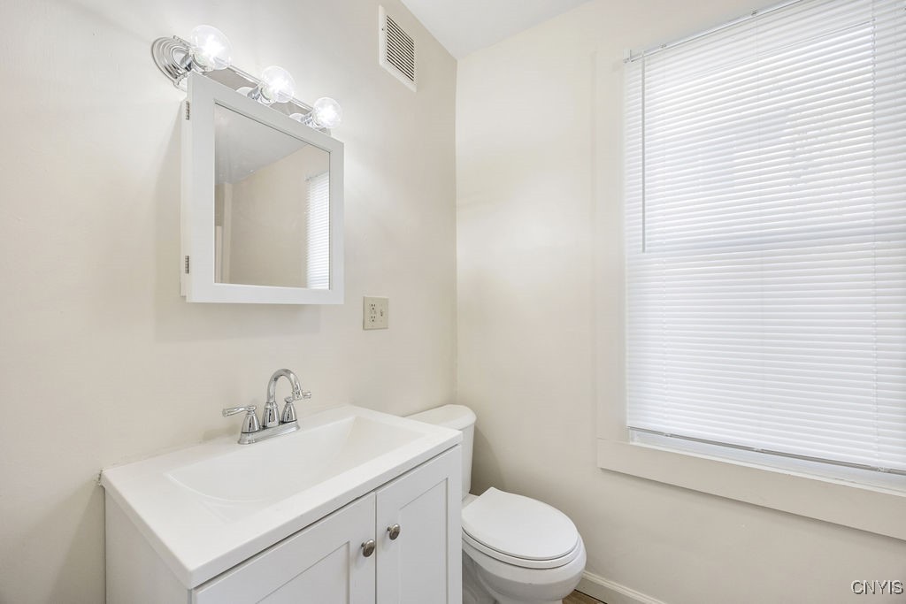 820 Kirkpatrick Street, Syracuse, New York image 8