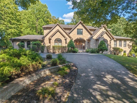 Tiny photo for 6909 Shalimar Way WAY, DeWitt, NY 13066 (MLS # S1699369)