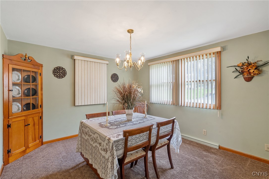 111 Fernpark Drive, Camillus, New York image 16