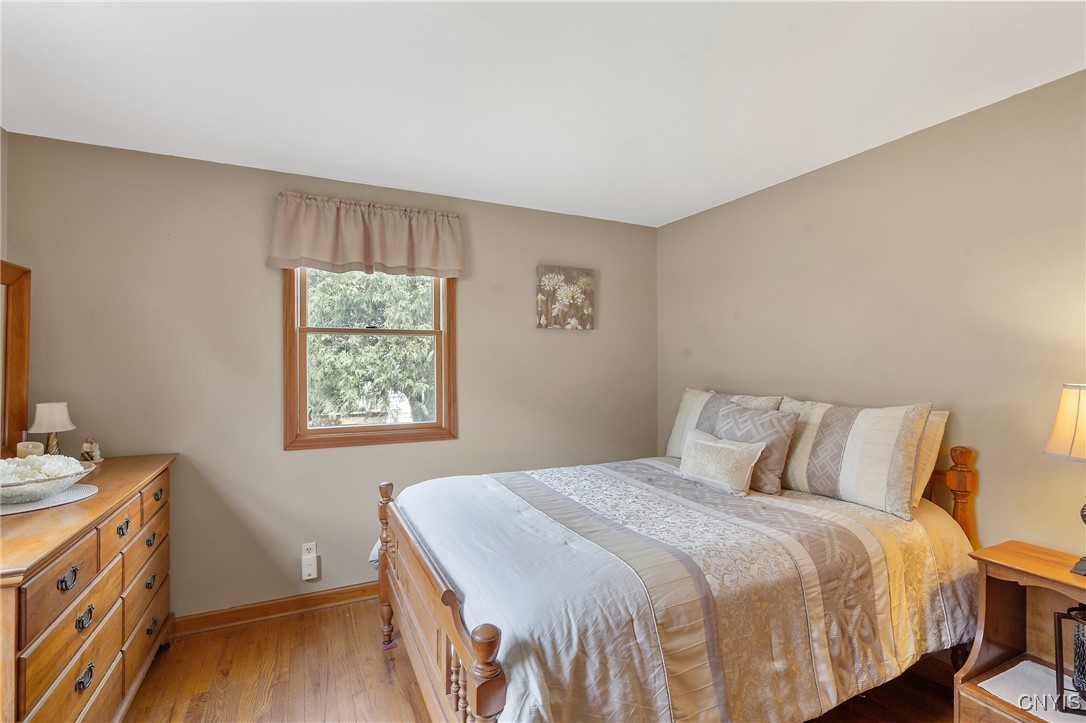 111 Fernpark Drive, Camillus, New York image 22