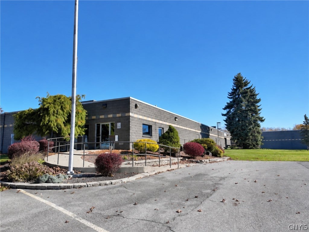 Photo of 6188 W Port Bay Road, Wolcott, NY 14590 (MLS # S1724970)