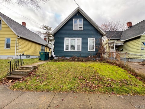 Multifamily For Sale - 377 Alphonse Street<br/> Monroe County, Rochester, NY 14621