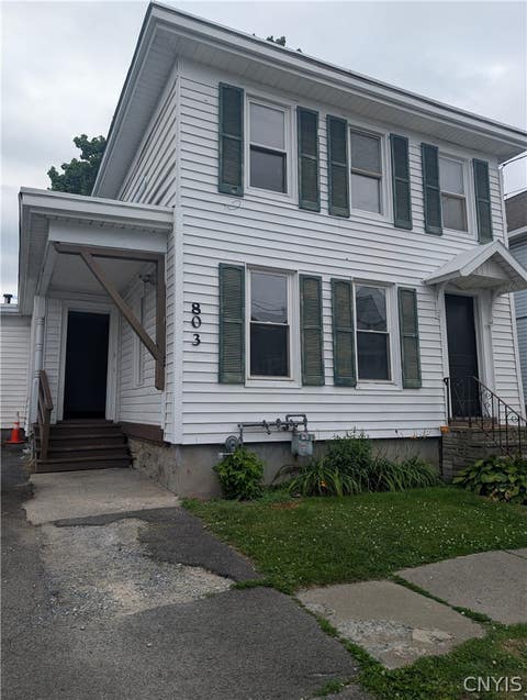 Homes For Sale - 803 Oswego Street<br/> Utica, NY 13502
