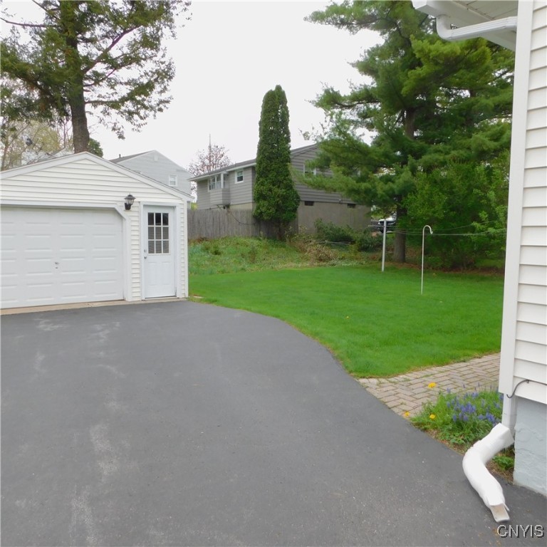 Geddes, New York 13219, United States, 3 Bedrooms Bedrooms, ,2 BathroomsBathrooms,Residential,Pending,121451