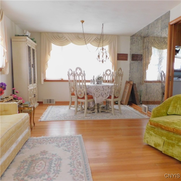 Geddes, New York 13219, United States, 3 Bedrooms Bedrooms, ,2 BathroomsBathrooms,Residential,Pending,121451