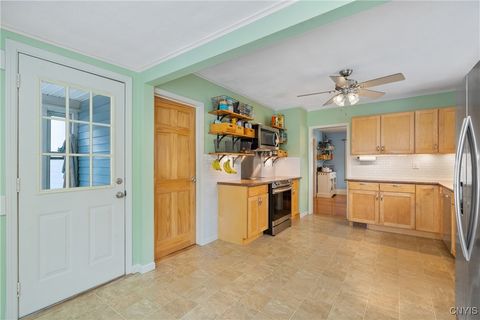 Tiny photo for 124 Winthrop Road, Syracuse, NY 13206 (MLS # S1655218)