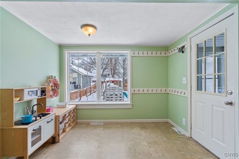 Tiny photo for 124 Winthrop Road, Syracuse, NY 13206 (MLS # S1655218)