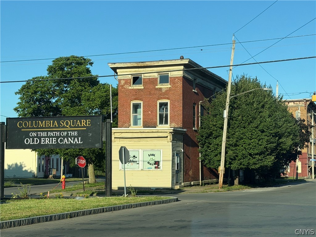 1012 Columbia Street