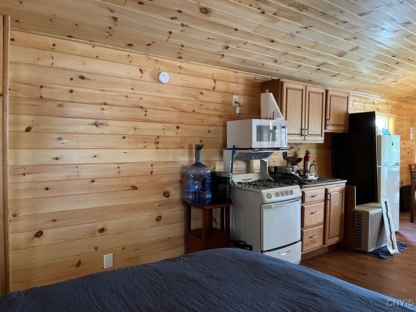 39498 Hyde Lake Road, Theresa, New York image 13