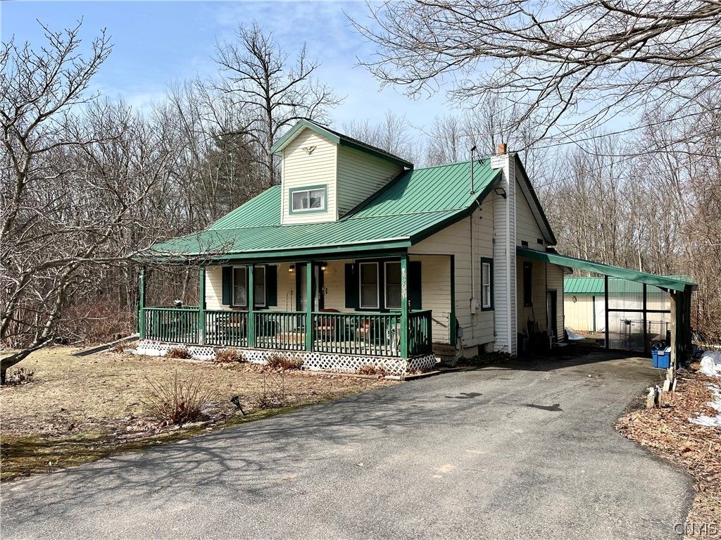 Photo of 30 Cut Off Road, Granby, NY 13069 (MLS # S1666397)