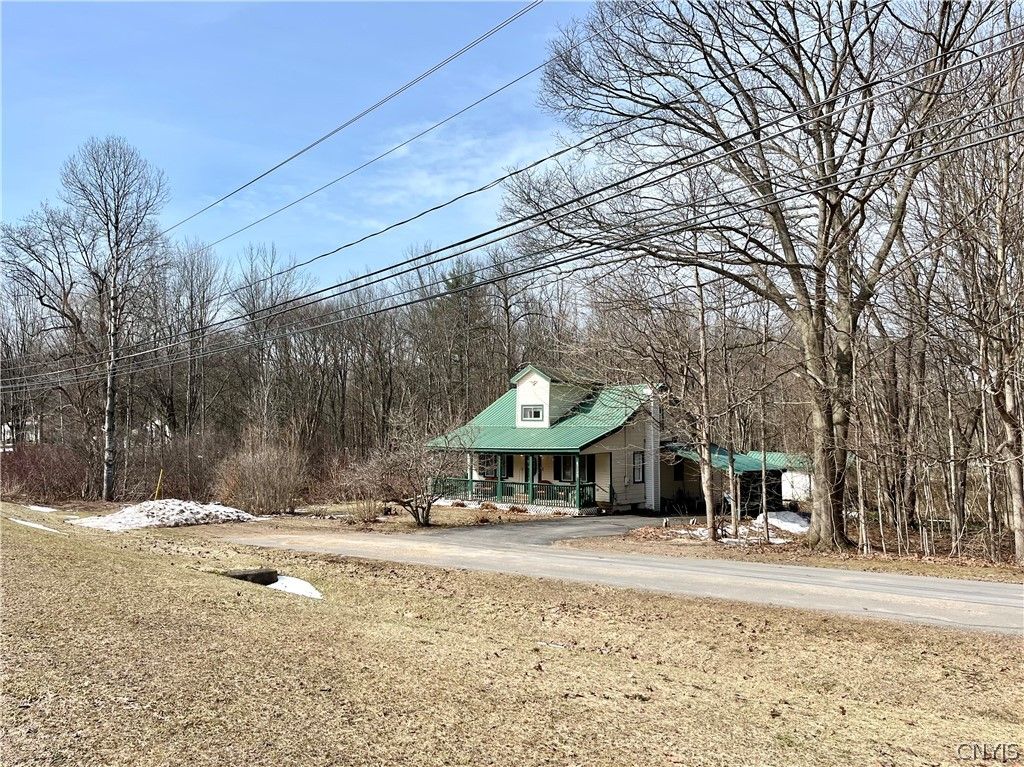 Photo of 30 Cut Off Road, Granby, NY 13069 (MLS # S1666397)