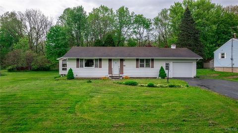 15 Kay Pat Drive Phoenix NY 13135