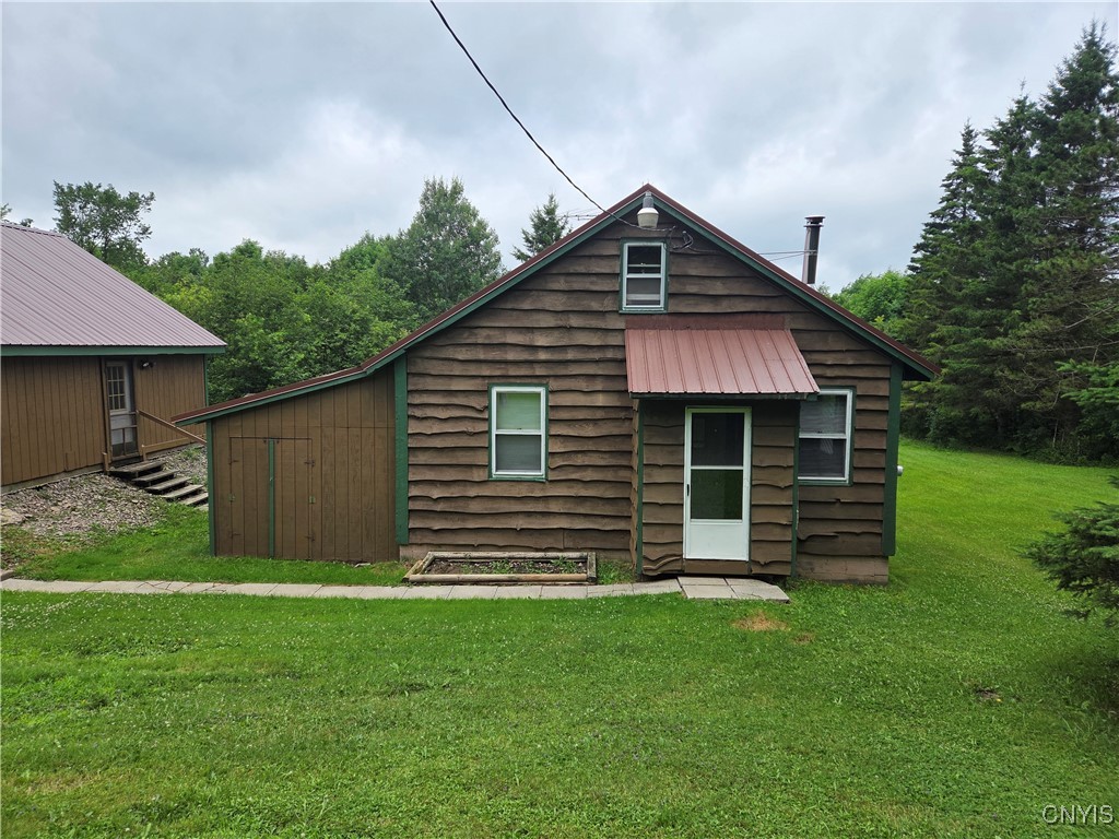 Pinckney, New York 13626, United States, 3 Bedrooms Bedrooms, ,1 BathroomBathrooms,Residential,Active,174445